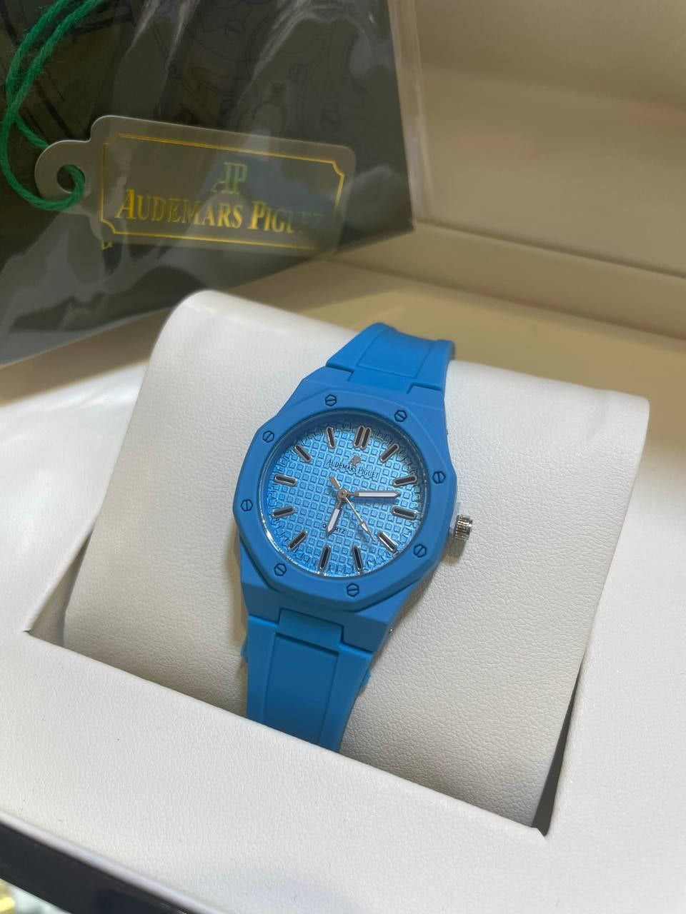 AUDEMARS PUIGET FULL COLOR