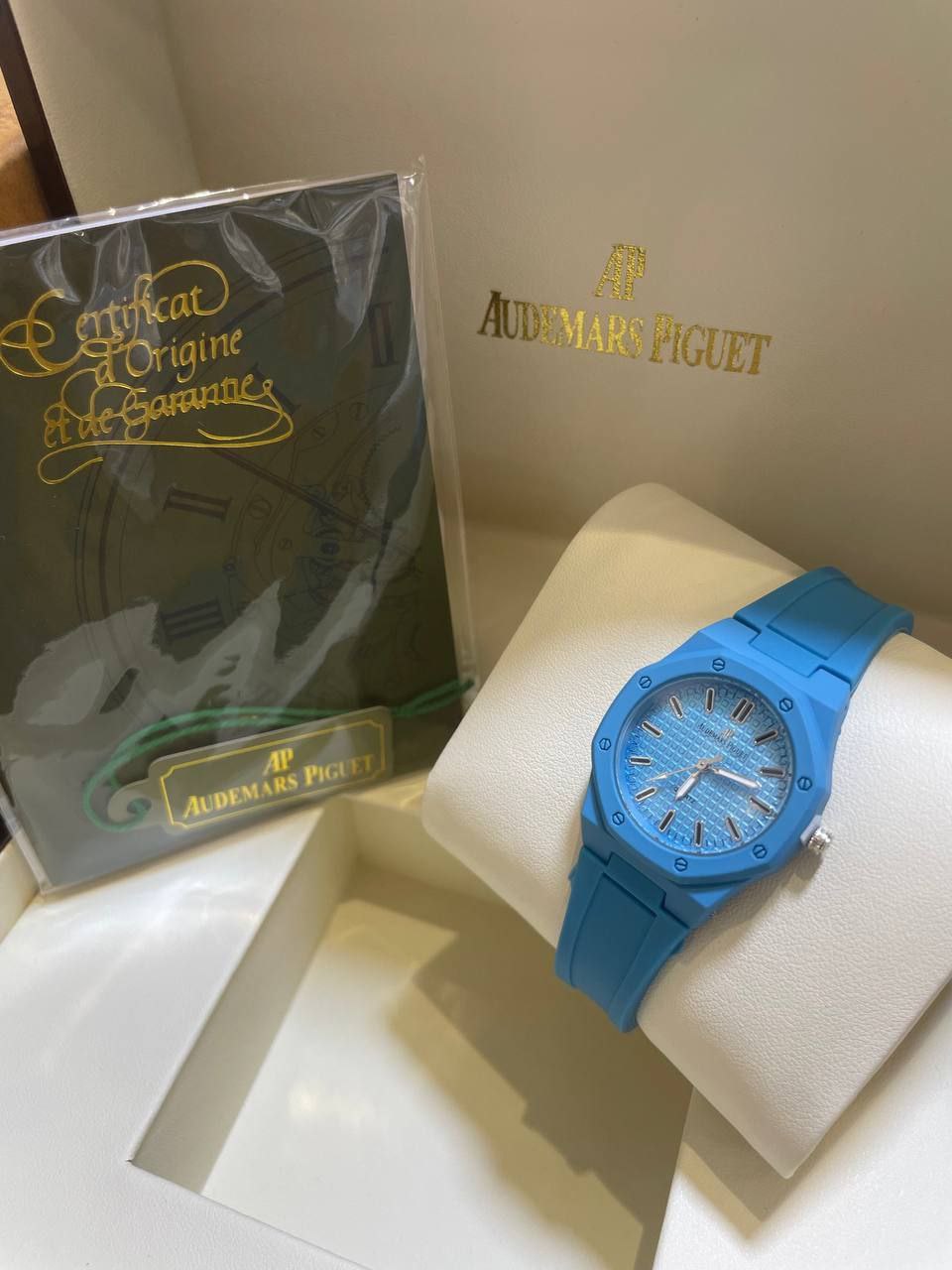 AUDEMARS PUIGET FULL COLOR