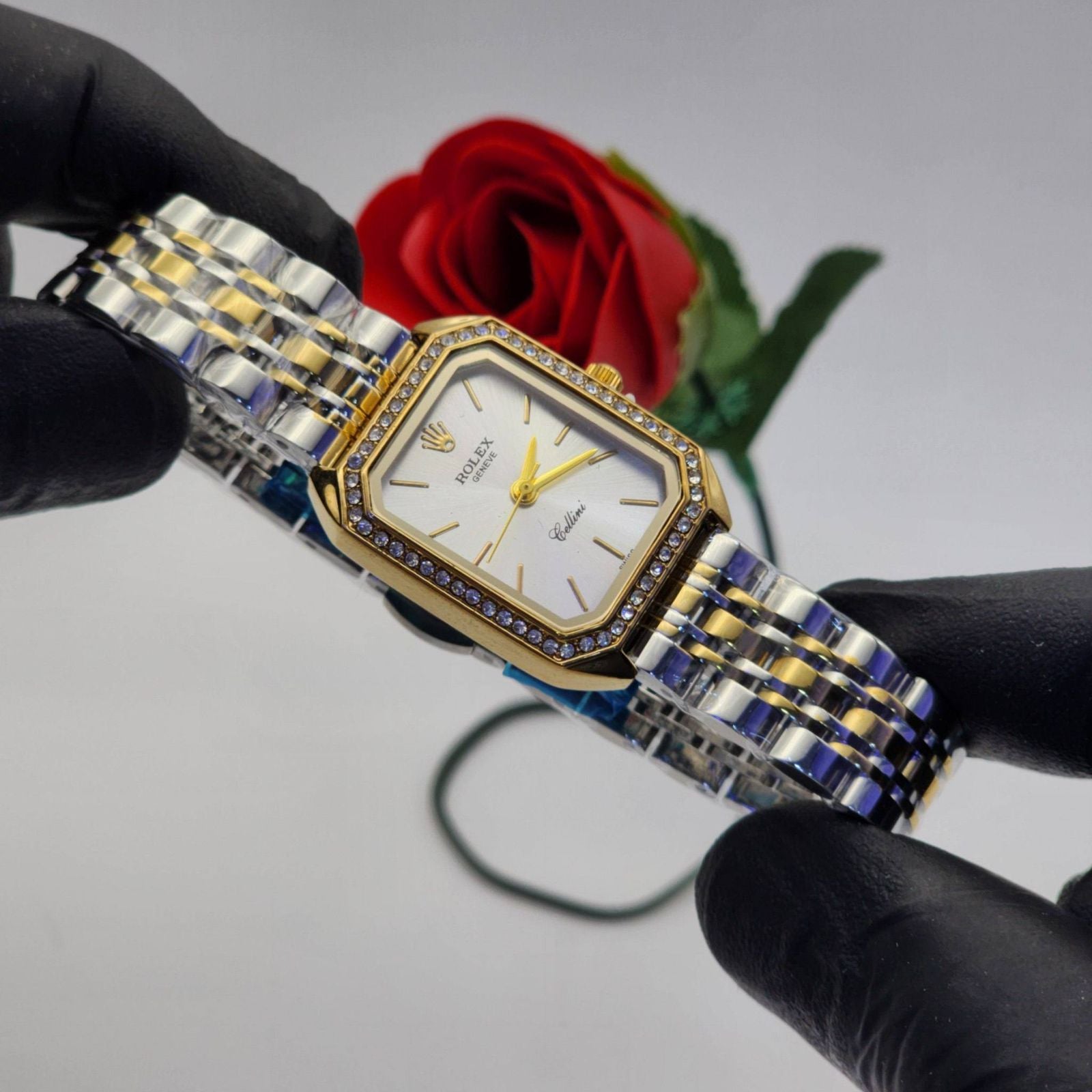 ROLEX GRIS GOLD AVEC PEARLS