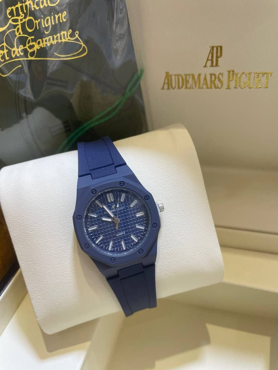 AUDEMARS PUIGET FULL COLOR